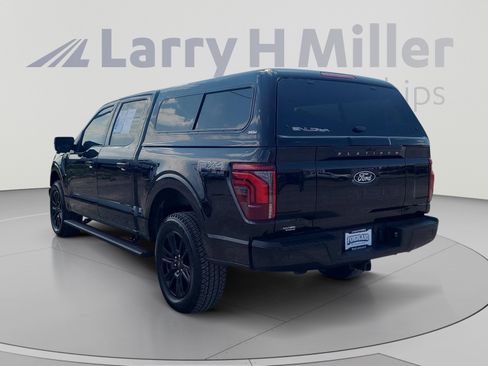 Used 2025 Ford F150 Platinum w/ FX4 Off-Road Package AWD/4WD image 3