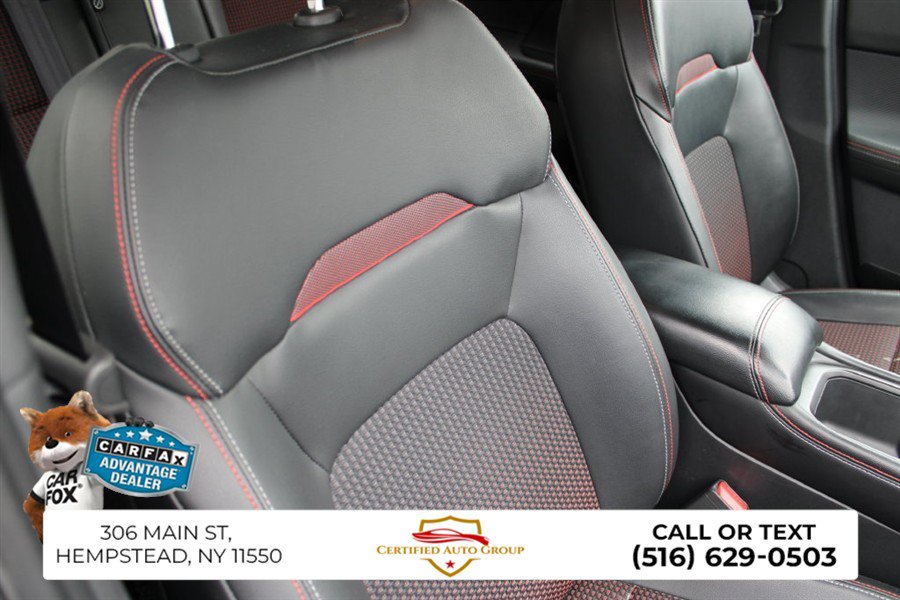Used 2025 Nissan Kicks SR w/ Illumination Package FWD image 21
