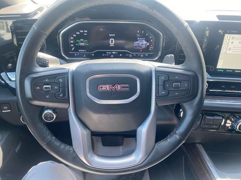 Used 2024 GMC Sierra 1500 Elevation w/ Elevation Premium Package AWD/4WD image 12