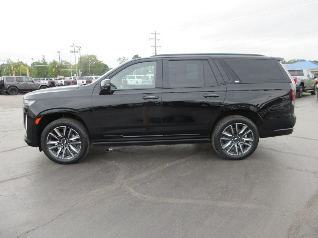 Certified 2022 Cadillac Escalade Sport w/ Touring Package AWD/4WD image 11
