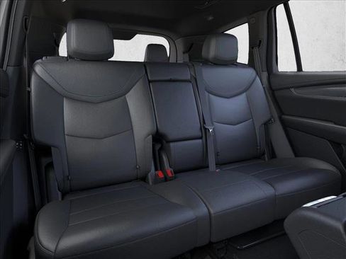 New 2025 Cadillac XT6 Luxury image 17