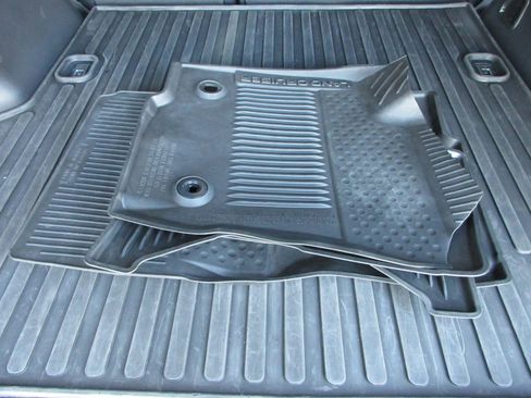 Used 2024 Toyota Land Cruiser image 54