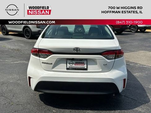 Used 2024 Toyota Corolla LE FWD image 5