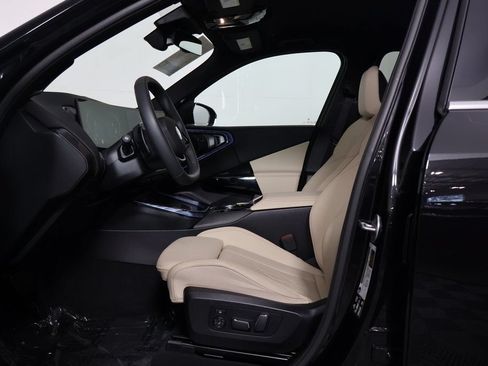 Certified 2026 BMW X3 xDrive30i w/ Convenience Package AWD/4WD image 10