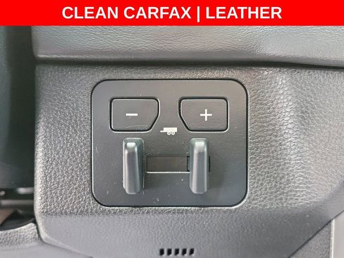 Used 2023 Toyota Tundra Platinum AWD/4WD image 35