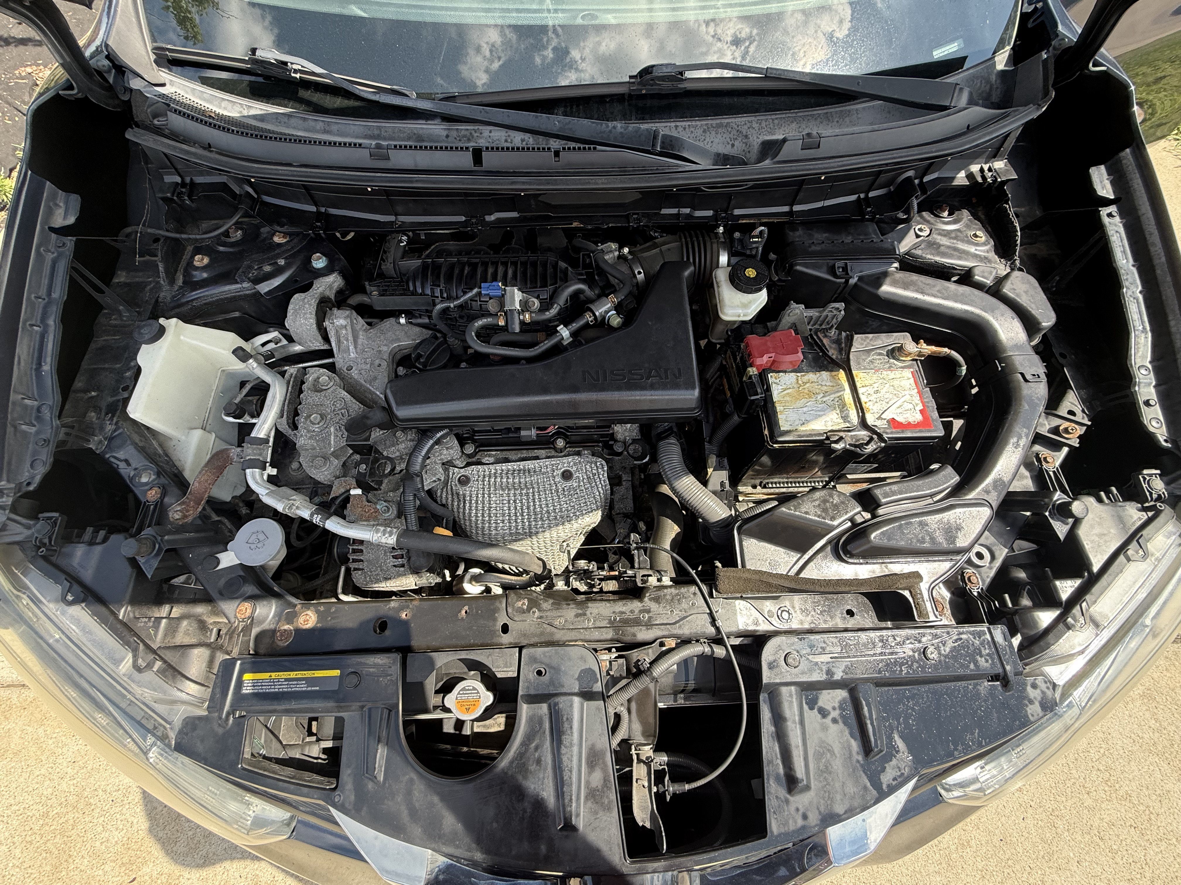 Used 2015 Nissan Rogue SL AWD/4WD image 18