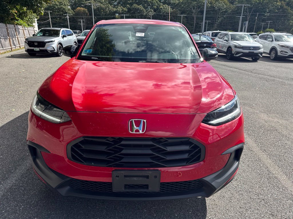 Used 2024 Honda HR-V Sport image 3
