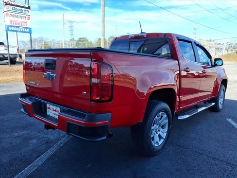Used 2019 Chevrolet Colorado LT w/ LT Convenience Package image 7