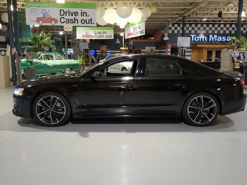 Used 2017 Audi S8 Plus AWD/4WD image 11