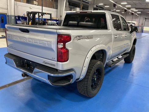 Used 2020 Chevrolet Silverado 1500 LT AWD/4WD image 7