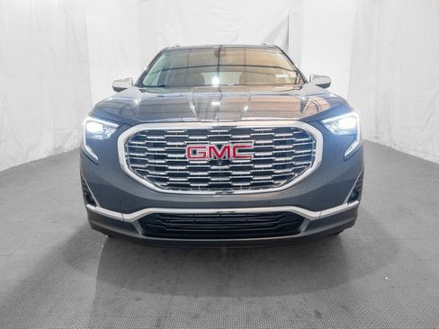 Used 2020 GMC Terrain Denali w/ Denali Premium Package image 2