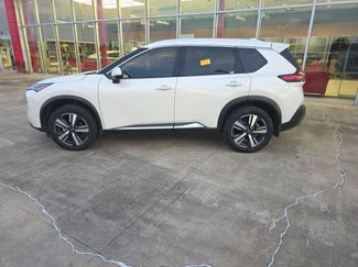 Used 2023 Nissan Rogue SL w/ SL Premium Package FWD video 2