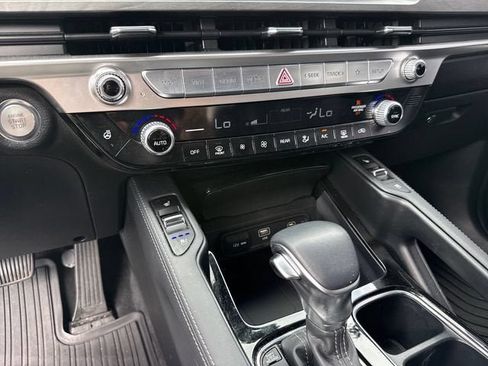 Used 2023 Kia Telluride EX X-Line AWD/4WD image 21