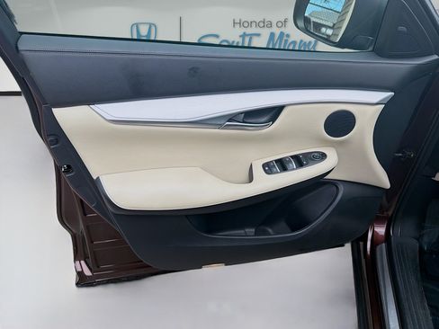 Used 2020 INFINITI QX50 Luxe w/ Navigation Package image 19