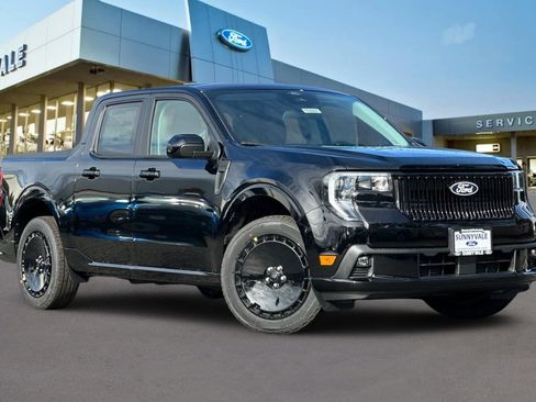 New 2026 Ford Maverick Lobo image 2