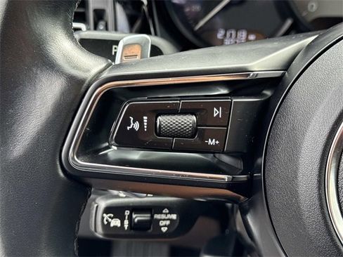 Used 2023 Porsche Macan S image 8