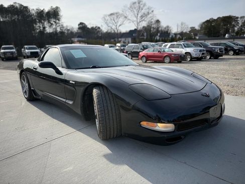 Used 2002 Chevrolet Corvette Z06 image 3