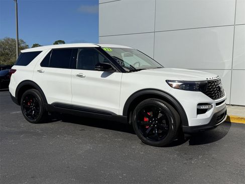 Certified 2022 Ford Explorer ST w/ Equipment Group 401A image 2