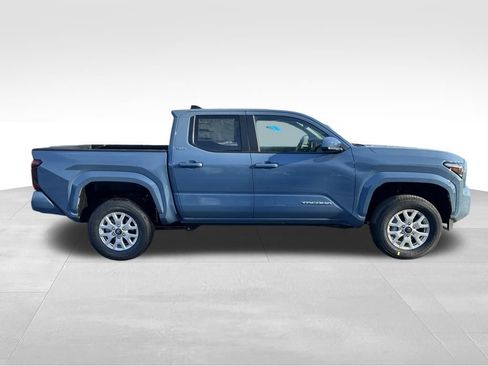 New 2026 Toyota Tacoma SR5 image 6
