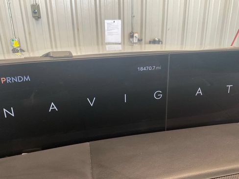 Used 2025 Lincoln Navigator Black Label AWD/4WD image 16