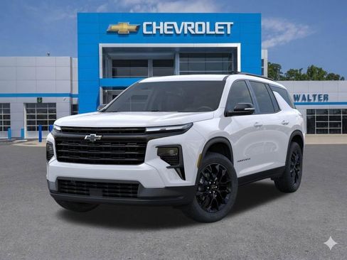 New 2026 Chevrolet Traverse LT w/ Midnight/Sport Edition FWD image 7