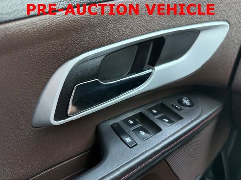 Used 2011 Chevrolet Equinox LTZ FWD image 26