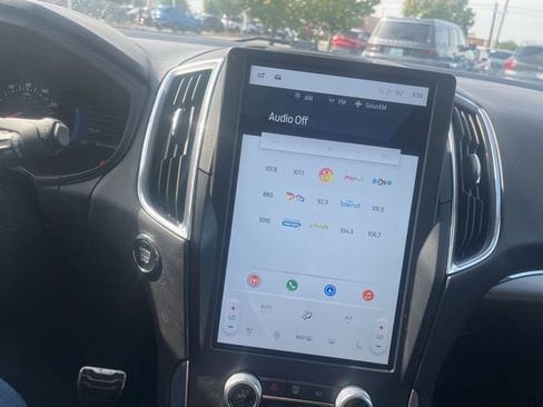 Used 2022 Ford Edge ST w/ Equipment Group 401A image 26