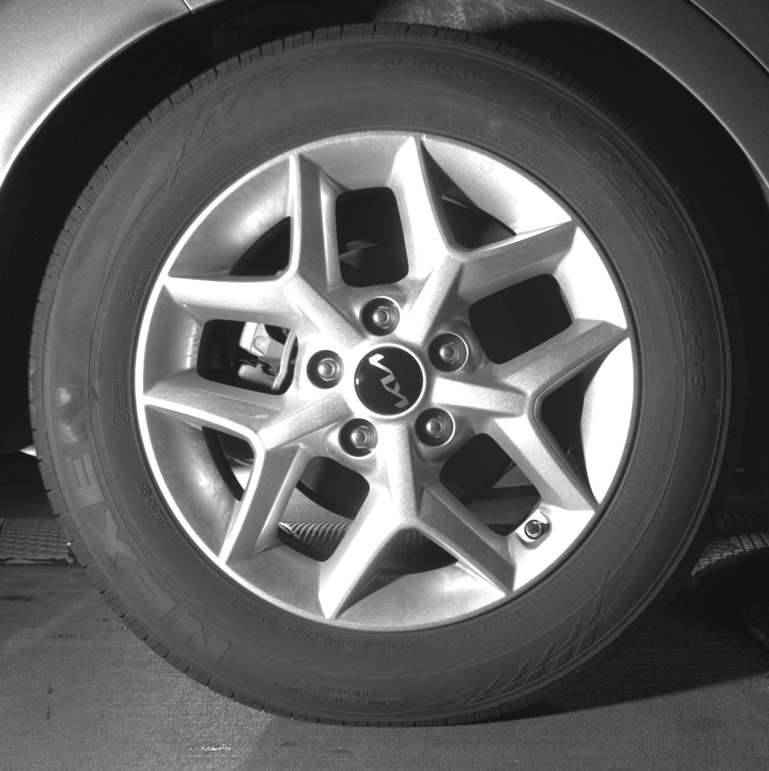 Used 2025 Kia Soul LX w/ LX Technology Package FWD image 18