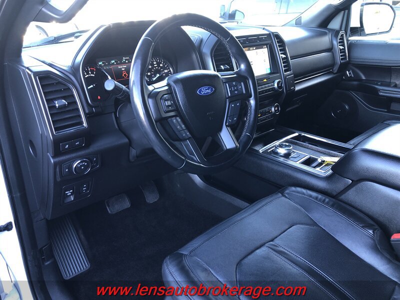 Used 2018 Ford Expedition Max Limited RWD image 11