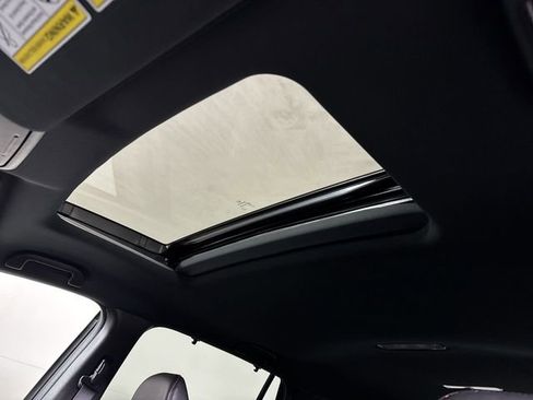 Used 2022 Honda Pilot TrailSport image 20