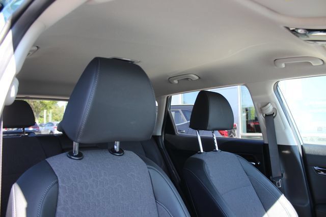 Used 2026 Kia Seltos S AWD/4WD image 34