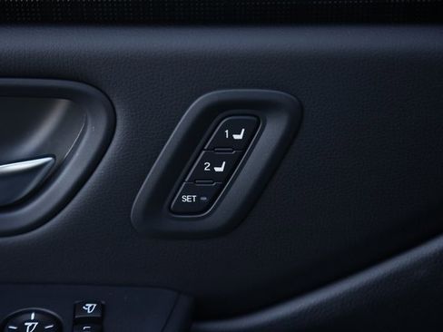 New 2025 Honda Pilot Black Edition image 18