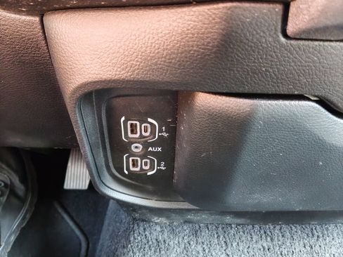 Used 2025 RAM 1500 Big Horn AWD/4WD image 29