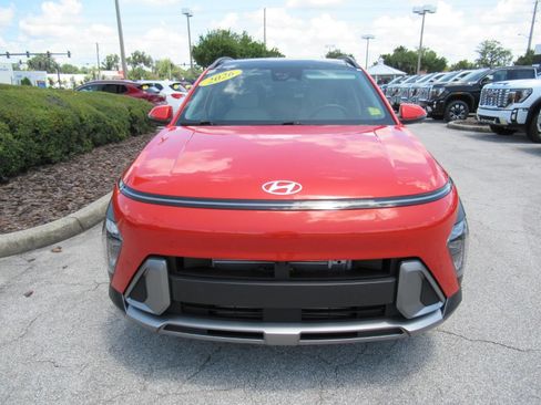 Used 2026 Hyundai Kona Limited AWD/4WD image 3