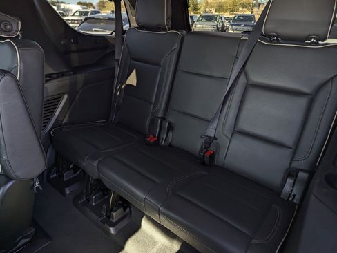 Used 2022 Chevrolet Tahoe Premier image 10