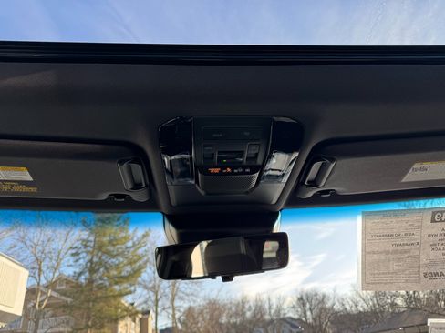 Used 2025 Toyota Land Cruiser Hybrid 5D Wagon 4WD PREMIUM w/ Premium Package image 18