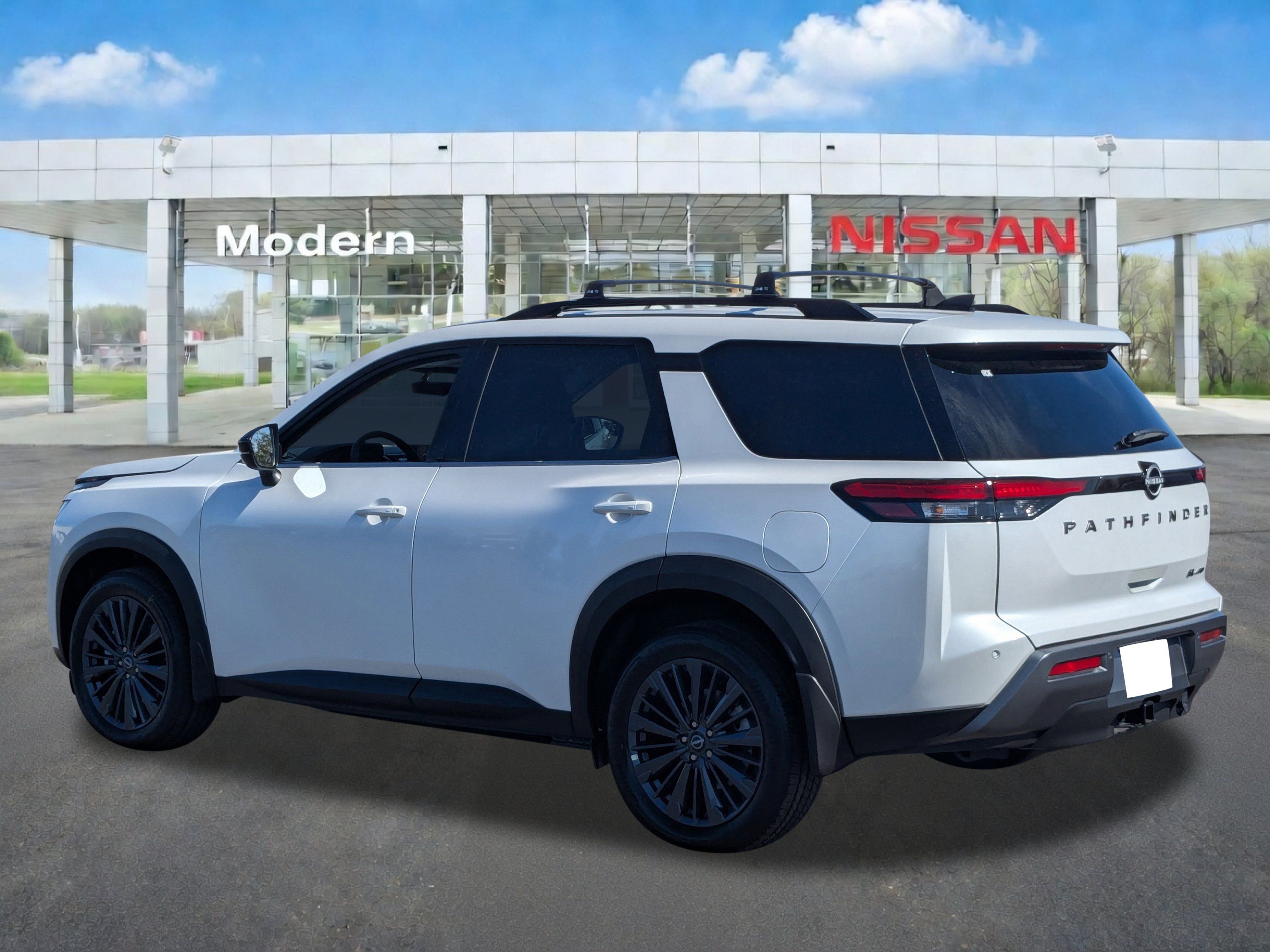 New 2026 Nissan Pathfinder SL w/ SL Premium Package AWD/4WD image 3