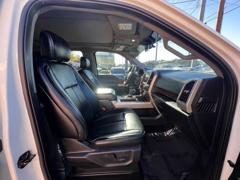Used 2019 Ford F150 Lariat w/ Equipment Group 502A Luxury image 13