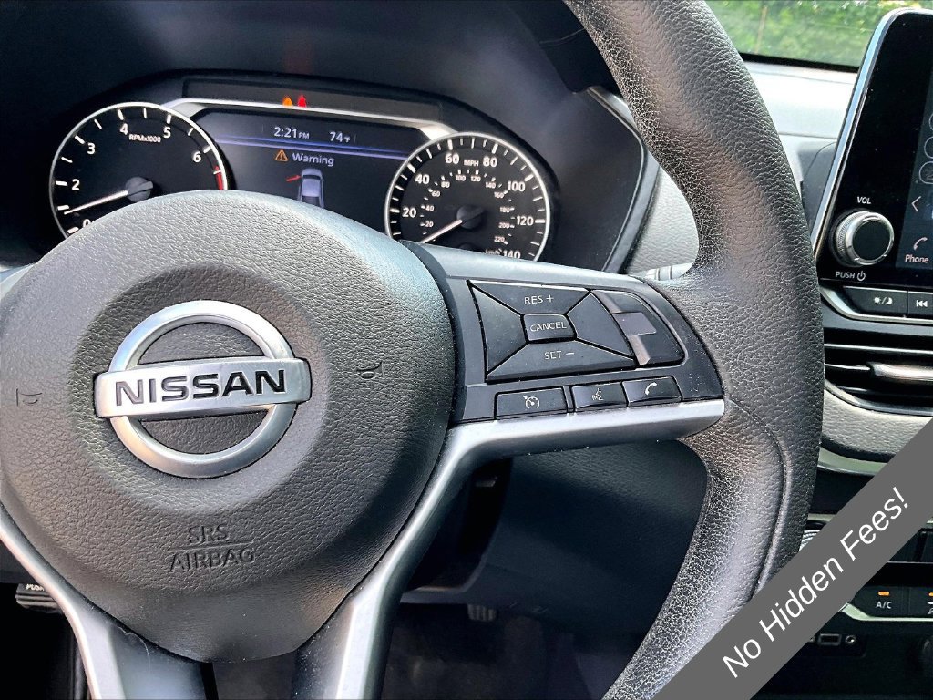Used 2022 Nissan Altima 2.5 SV FWD image 17