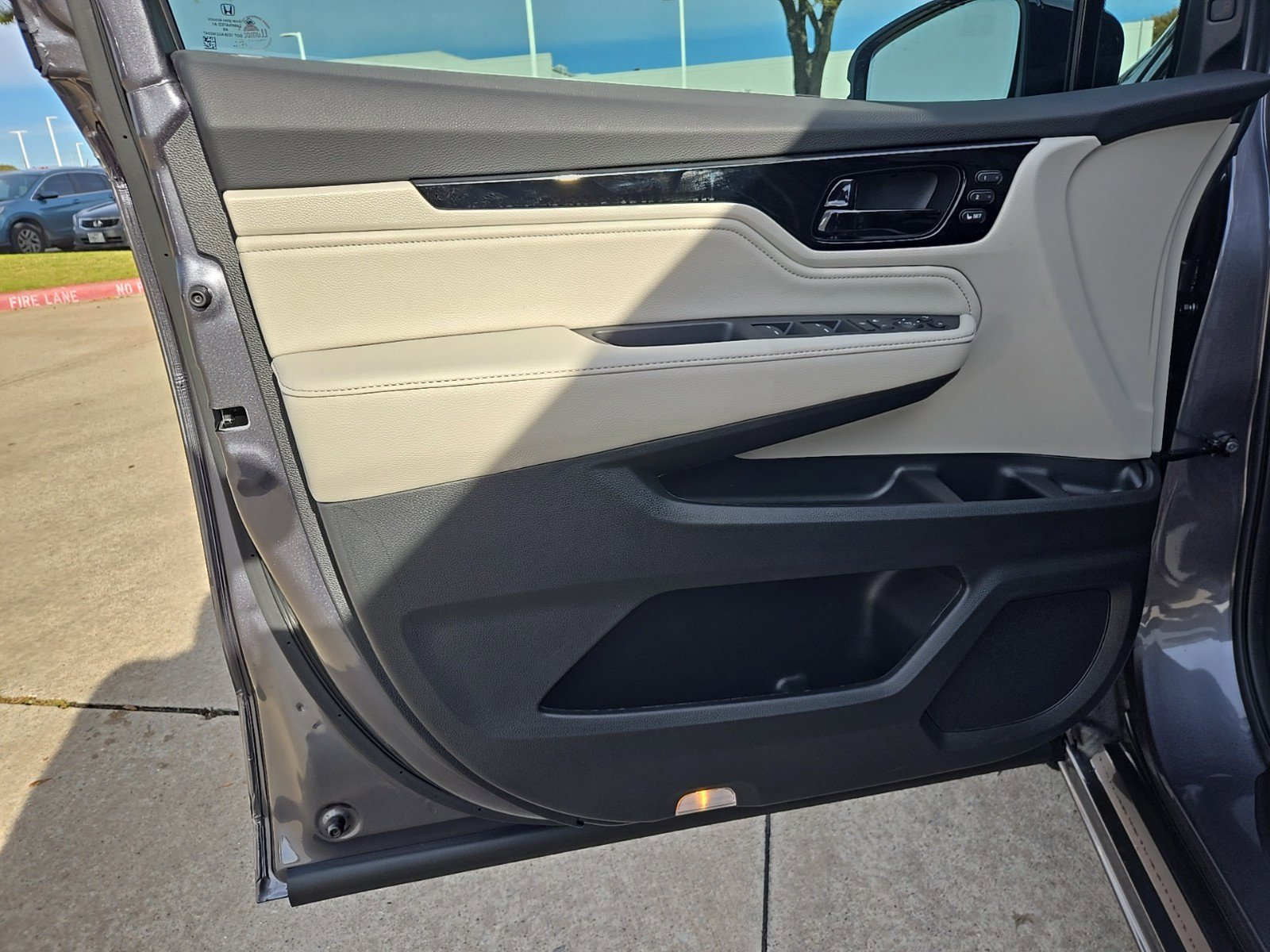 New 2027 Honda Odyssey Elite image 13