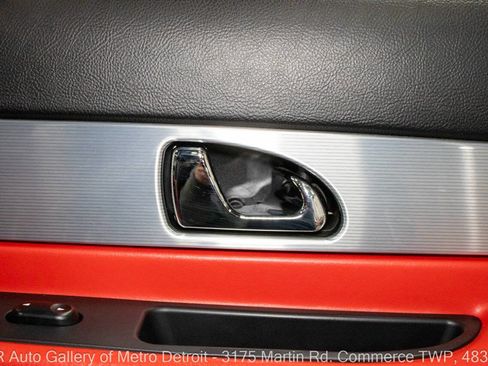 Used 2004 Ford Thunderbird Deluxe image 35