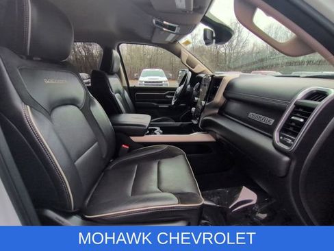 Used 2019 RAM 1500 Laramie image 29