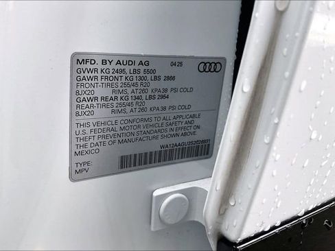 Certified 2025 Audi Q5 Premium Plus w/ Premium Plus image 35