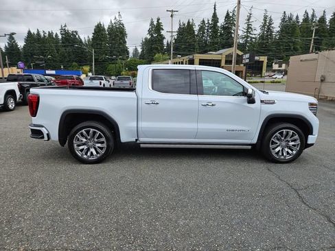 New 2026 GMC Sierra 1500 Denali w/ Denali Reserve Package AWD/4WD image 6