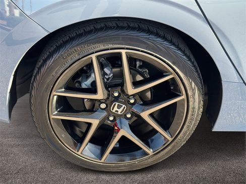 Used 2022 Honda Civic Sport Touring image 6