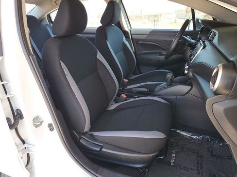 Certified 2025 Nissan Versa S w/ Trunk Package image 15