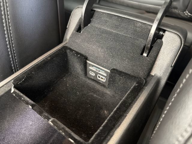 Certified 2020 Cadillac XT5 Premium Luxury w/ LPO, Floor Liner Package FWD image 28