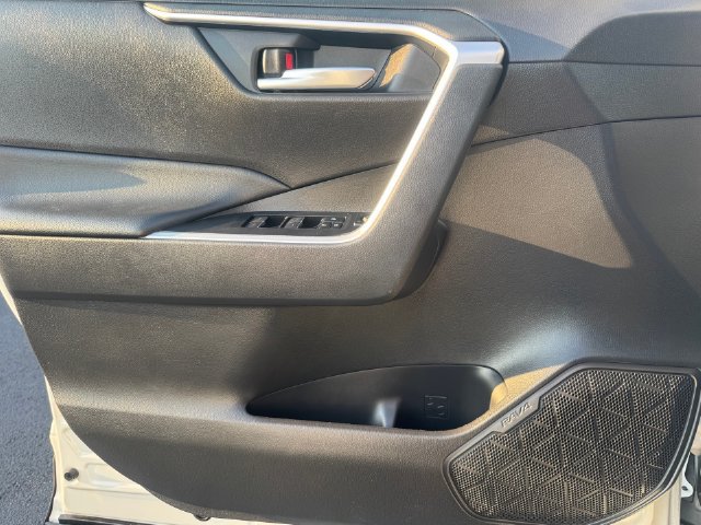 Used 2023 Toyota RAV4 XLE w/ Convenience Package FWD image 19