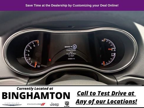 Used 2022 Jeep Grand Cherokee Laredo X image 14
