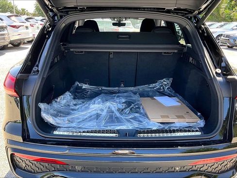 New 2026 Audi SQ5 Premium Plus AWD/4WD image 15